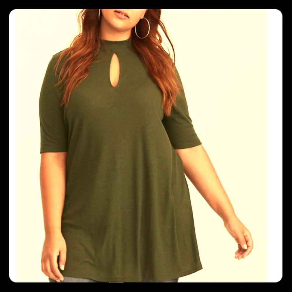 Torrid Olive Keyhole Tunic Top Size 1